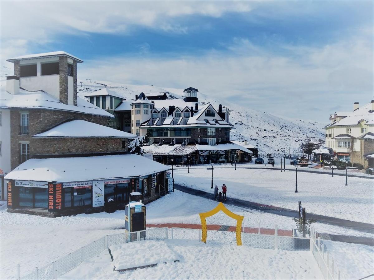 Ski & Snow Apartmentos By Todosierranevada - Plaza Principal Junto A Los Telecabinas シエラネバダ エクステリア 写真