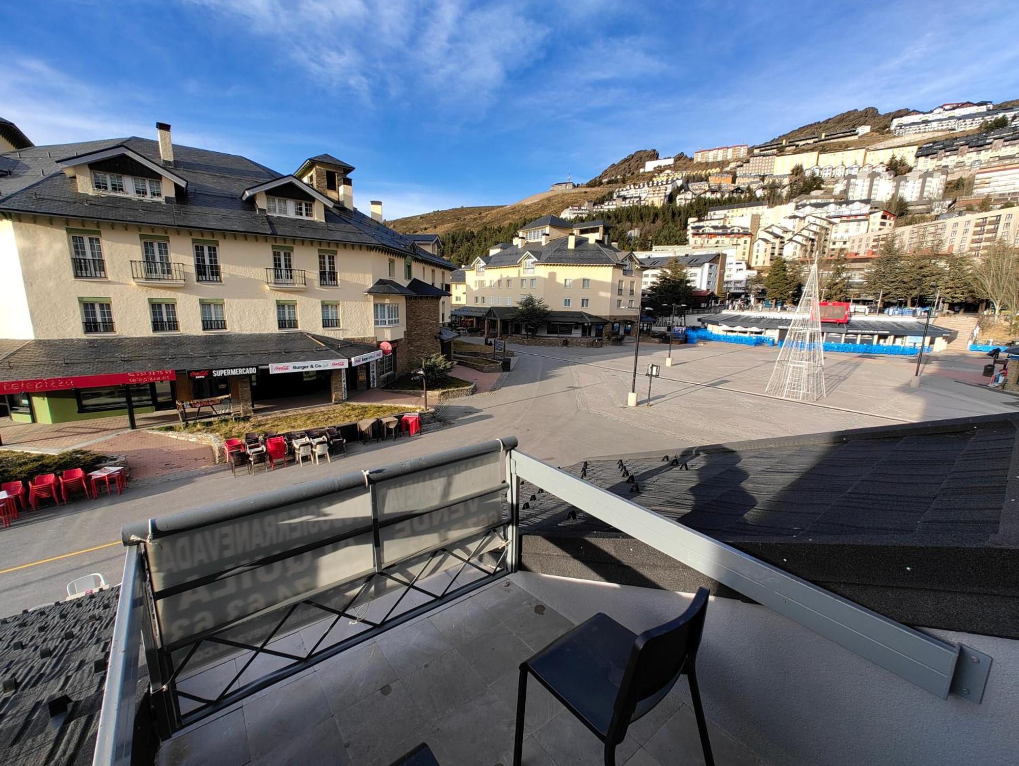 Ski & Snow Apartmentos By Todosierranevada - Plaza Principal Junto A Los Telecabinas シエラネバダ エクステリア 写真