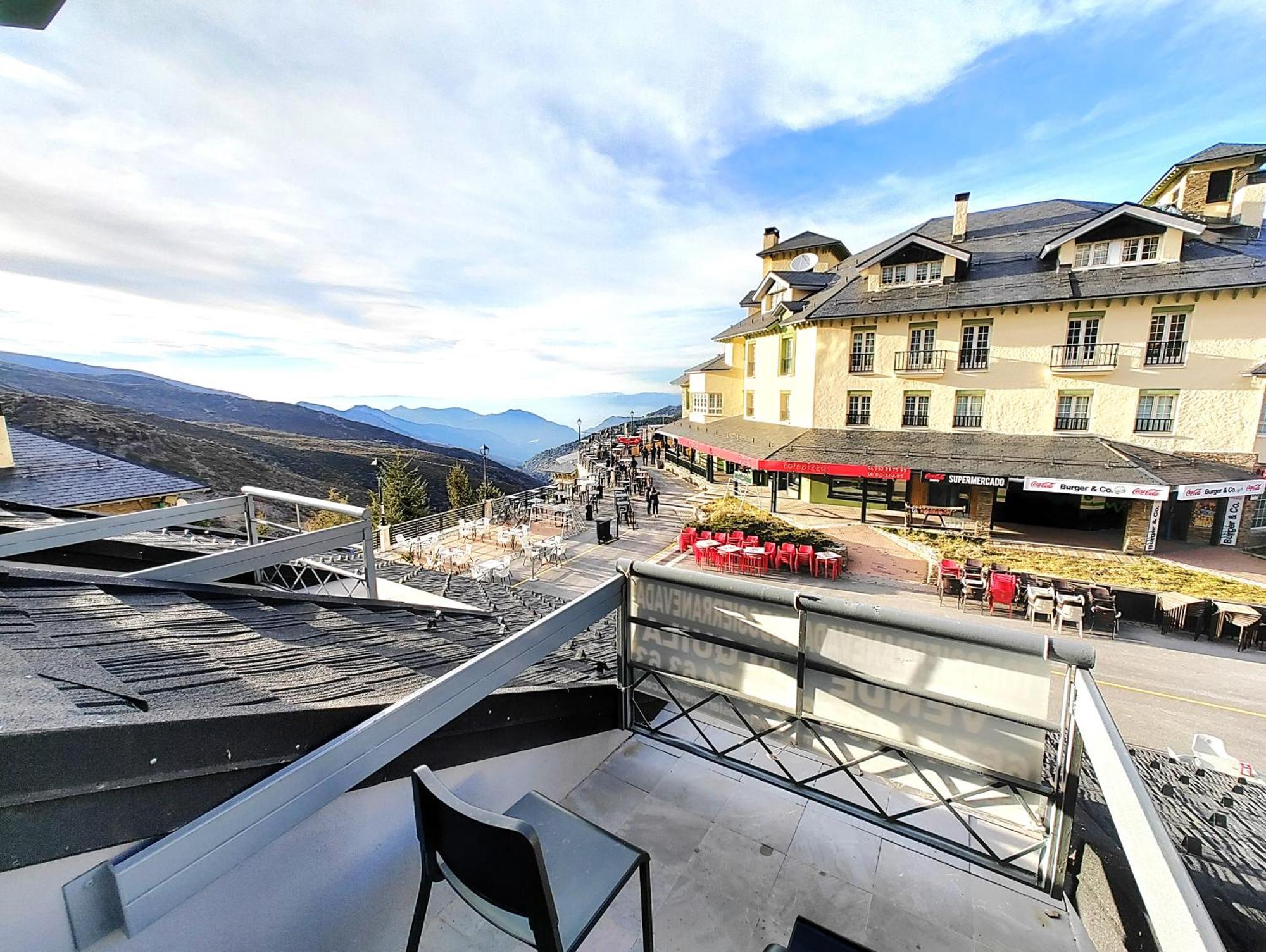 Ski & Snow Apartmentos By Todosierranevada - Plaza Principal Junto A Los Telecabinas シエラネバダ エクステリア 写真